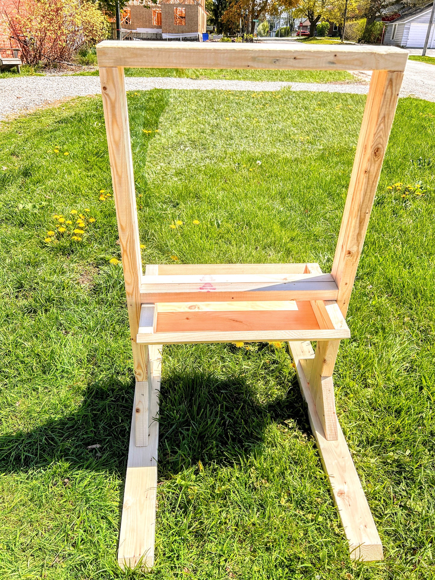 Spruce Easel