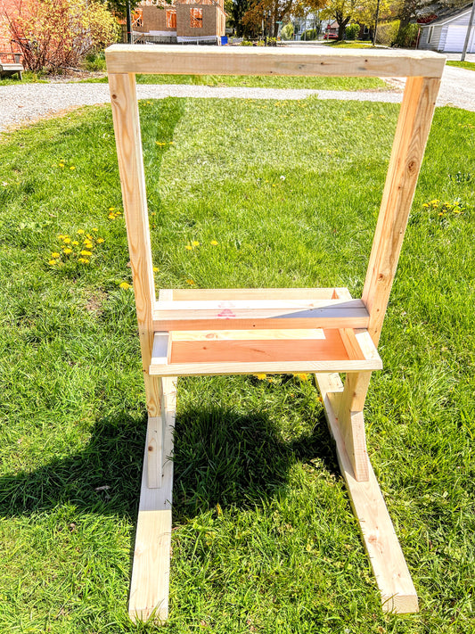 Spruce Easel